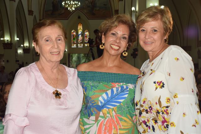 Lucía Barrios de Iriarte, Ana María Vanegas y Cristina Flórez.